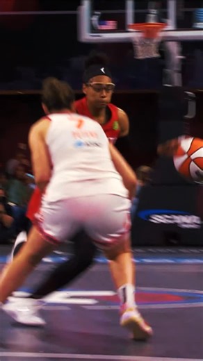 97 reactions · 5 comments | A couple of certified bucket-getters 画 Allisha Gray (20.4 PPG) & Rhyne Howard (16.0 PPG) are combining for 36.4 PPG a night. The duo currently sit as a Top 5 scoring tandem in the W! Catch Rhy and Lish in action tonight vs. CHI at 7:30pm/ET on ION. | WNBA | Facebook