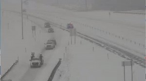 One lane of I-44 back open after crash near Sullivan