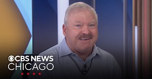 Psychic medium James Van Praagh gives a reading to CBS News Chicago anchor