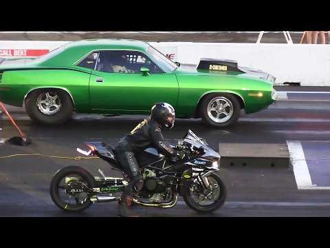H2R Kawasaki vs Cuda
