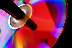 دي في دي ص مقابل دي في دي رو - الفرق والمقارنة - مدونة 2025