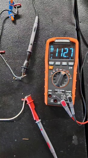 steven on Instagram: "How to use a multimeter Loz mode #electricianofinstagram #electrician_life #nationalelectricalcode"