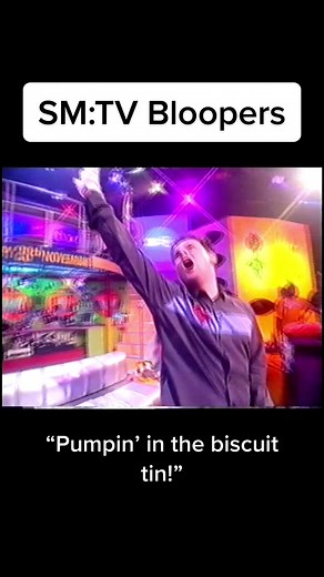 Things didnt quite always go to plan on #SMTVLive. Here’s a selection of live bloopers and silliness! #SMTV #citv #90s #comedy #nostalgia #antanddec #antdecandcat