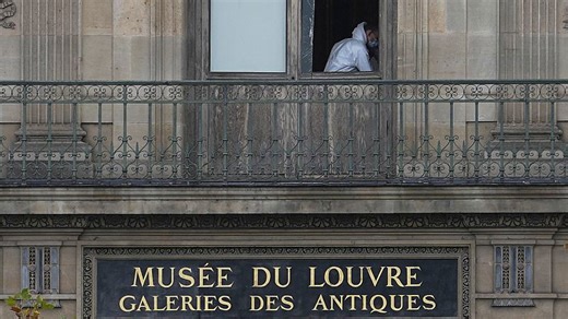 Louvre museum major heist took between six and seven minutes