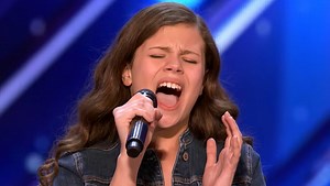 13-Year-Old Singer Angelina Green Gets Golden Buzzer on ‘America’s Got Talent’ (Video)
