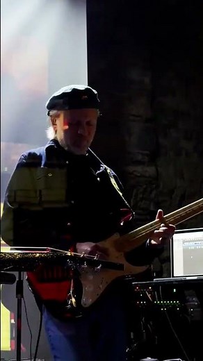 7PF2P - Dogs Solo | Live at Blind