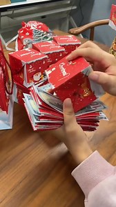 This money explosion box is the ultimate Christmas surprise. Load it with cash or photos and watch it blast open. Reusable, hilarious, and guaranteed reactions. 🎁💸 #moneygift #christmasgift #viralproducts #giftideas | Explainout