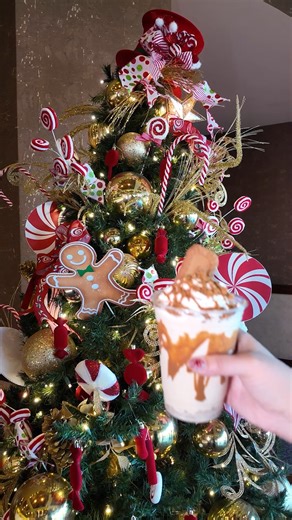 Chukchansi Gold on Instagram: "Sip the season🎄Our Christmas Special Biscoff Cookie Butter Milkshake from Deuces is pure holiday magic in a cup. Available Dec 24-Dec 25, trust us when we say this is a must try✨"