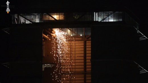 SpaceX星城高机库拆除现场