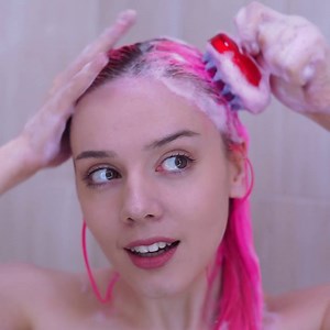 6.8M views · 3 comments | This scrub transforms your shampooing experience  Get yours HERE ➡️ roseglowshop.com/siliscrub | RoseGlow Skincare | Facebook