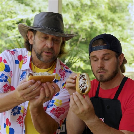 These honey-glazed, bacon-wrapped hot dogs on Wonder Buns are a masterpiece!🤌 | Wonder Bread USA