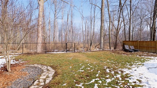 🌊🏡 New Listing! 334 Lakewood – Amherstburg 💲 $599,900 | Beach Access This home is a complete standout — blending a classic 1.5 storey layout with a modern, airy feel. Set on a spacious 80 x 175 ft. lot backing onto woodland 🌳 with beach access just a short stroll away, you’ll love the privacy and lifestyle this property offers. ✨ 3 Bedrooms ✨ 2 Baths ✨ Sunken living room with gas fireplace ✨ Impressive 19 x 28 ft. two-storey garage ✨ No rear neighbours — just nature Live where every day feel