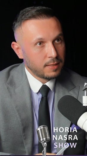 54K views · 742 reactions | Jurnalistul Ionuț Geană a identificat ultima fiță la PSD Cluj: Pantofii cu șerpi în relief #cluj #clujnapoca #psdcluj #modă #pantofi #șerpiii #vasiledincu | Cluj 1 | Facebook