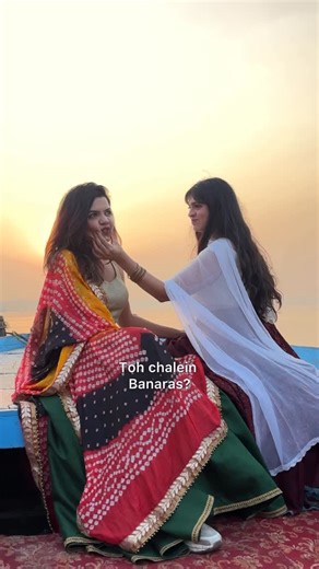 Roopali Chetwani | Travel, Experiences, Stories | The best way to explore Banaras! 👇🌸 How to reach: You can reach Banaras by bus, train, or flight. The airport is about 30–40 minutes from... | Instagram