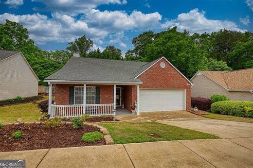 727 Jacoby Dr, Loganville, GA 30052 | Estately 🧡 | MLS# 10756478