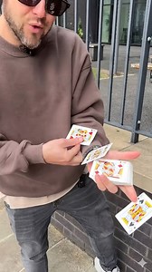 How does the four kings card trick work?