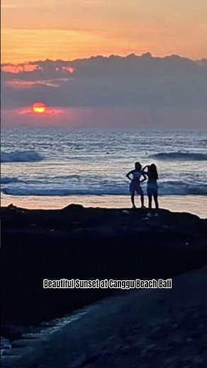 Beautiful Sunset View at Canggu Beach Bali 🌅 | Bali Travel Vlog