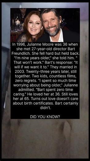 Julianne Moore and Bart Freundlich's 9-year age gap relationship story.#ytshorts