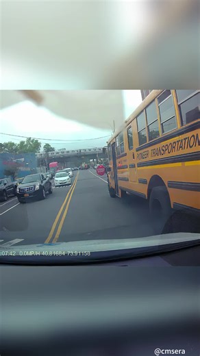 Instant karma: The driver's impulse!#funny#funnyvideos#fyp#tik#tikok