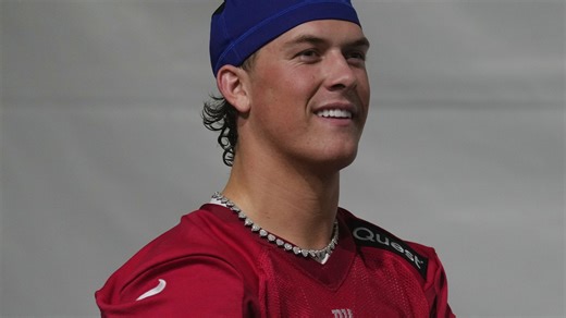 Jaxson Dart's first full days with the NY Giants: Confident, comfortable and in command