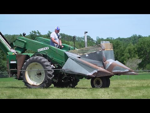 Want to Pick Ear Corn? Here's the Tractor Mounted Oliver Corn Picker You Need!