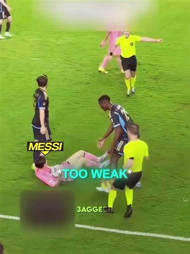 18 Y.O Ronaldo VS 38 Y.O Messi 😂🐐