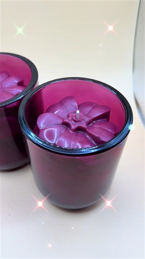 #BlackKeyCandles - ROSE GARDEN - a beautiful sweat refreshing garden scent - Available on #Shopify at BlackKeyCandle - 🗝️🗝️🗝️🗝️