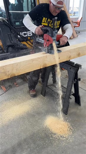 Dustin Mitchell on Instagram: "The @mafellusa chain mortiser doing what it does best @mafell.global"