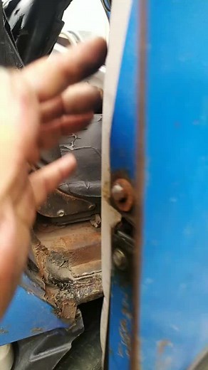 Repairing a Damaged Car Door Panel: Step-by-Step Guide