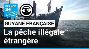 GUYANE FRANÇAISE - Les pêcheurs dénoncent, depuis des années, la pêche côtière illégale pratiquée dans cette région française d’Amérique du Sud. Derrière ce phénomène : des bateaux en bois - appelés "tapouilles" qui viennent du Brésil, du Suriname et du Guyana, pour profiter de la richesse halieutique des eaux françaises. >> Lire notre article, pour plus d'informations : https://f24.my/9FaW.T | Les Observateurs - France 24