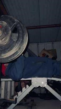 Reverse Pyramid Training Bench Press Workout