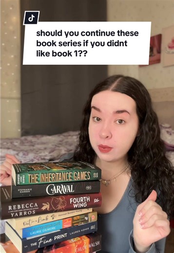 should you continue these popular book series IF you didn't like book 1 👀 #booktok #bookseries #popularbookseries #bookrecommendation #bookreview