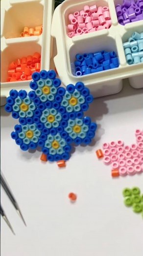 DIY Flower Spinner with Pyssla Beads | Spinner DIY Tutorial #diycrafts #ytshortsindia #diyprojects