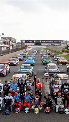 260K views · 52 reactions | Start your engines 﫵 Let’s hit the track and time attack  Qualifying  @circuitvalencia  RACE OF SPAIN  LIVE STREAMING - www.youtube.com/@TCRTV/streams  #TCRWorldTour | TCR Series | Facebook