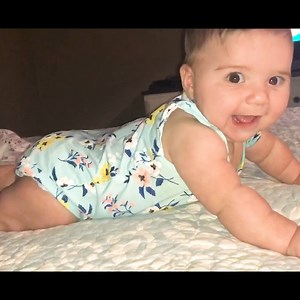 Funniest Baby Crawling 😆😁 -------------------------------- See more: https://www.youtube.com/watch?v=g9azLbIVH0s Our group: https://bit.ly/3Idbtqs ---------------------------------------------------------------- #5minutefails #cutenesschallenge #baby #cutebaby #cute #babyplus #babylove #babycute | Funny Film
