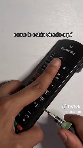 abrir control remoto de tv | monitor tape screen on tv
