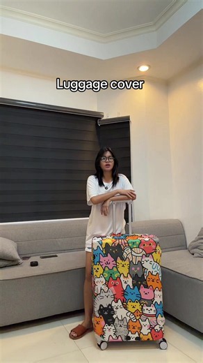 Luggage cover benefits: Protect and personalize your maleta