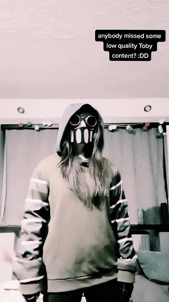 he could be singing this about his father I guess lol #creepypasta #cosplay #creepypastacosplay #creepypastas #creepypastafandom #ticcitobycreepypasta #ticcitoby #ticcitobycosplay