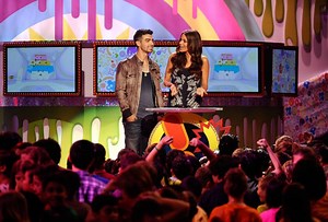 Церемония вручения премии Nickelodeon Kids' Choice Awards 2011 (2011) — Фильм.ру