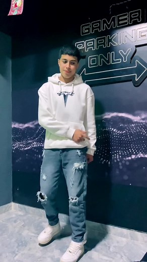 ‏😂❤️تاني تاني #تيك_توك @فارس سكر - Fares Sokar