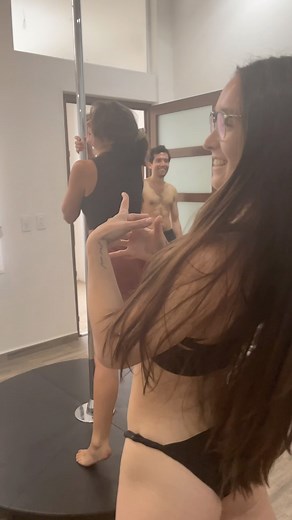 These ladies deserve a post of their own! 🔥💃🏻 For more snippets of my Mexico workshops, check out my retreats and workshops highlight reels on my profile. I had SO much fun teaching pole in Mexico at multiple studios on the retreat! I can’t wait to travel and teach even more. Where should I go next?! ✈️ Studio: @alturavistasayulita Song: ICU by @cocojones #poledance #polechoreo #poledancers #pole #polefitness | Kiana Ng