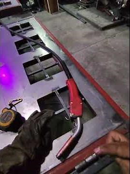 HASSLE-FREE HINGES! The Master's secret for installing them perfectly and making them last!