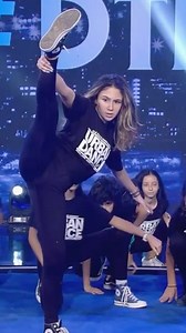 Nouvelle inscription 2021 2 mois gratuits avec chaque abonnement de 4 mois Appelez-nous L’académie de ain zaghouan 52 024 024 L’académie de Menzah V. 51 04 04 04 @dtep.officiel @nidhal.saadi.officiel @elhiwarettounsi.tv @urbandancetn @alazrafi | URBAN DANCE