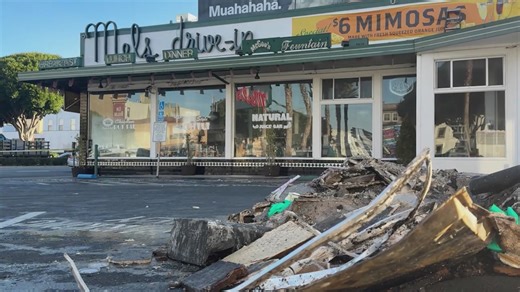 Fire rips through Mel's Diner in SF