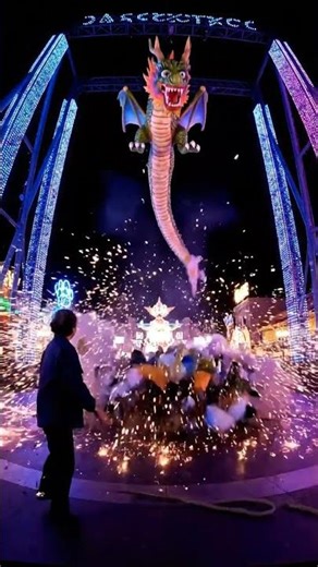 Exploding Dragon Fireworks Show! #Shorts