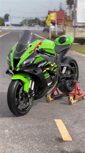 Kawasaki😍 Ninja ZX 10R new model bike launch 2024 🥰 ZX10R #shorts #youtubeshorts #viral