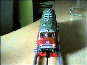 Modelleisenbahn Programmieren einer BR216 mit der Märklin UNIT 6021 Clip