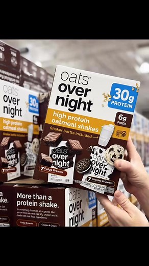 HUGE NEWS 🚨 Go to Costco right now because we have flavors with 30g protein 💪 Here's what you need to know: Each box has 14 meals (7 of each flavor) and includes Cookies & Cream and the brand new Fudge Brownie. It also comes with a free Shaker Bottle. You'll find these at every Costco across the country in the protein/nutrition section. If you make it to the oatmeal aisle, you've gone too far. These are also available on the Costco website which you can order without a membership. If you want 