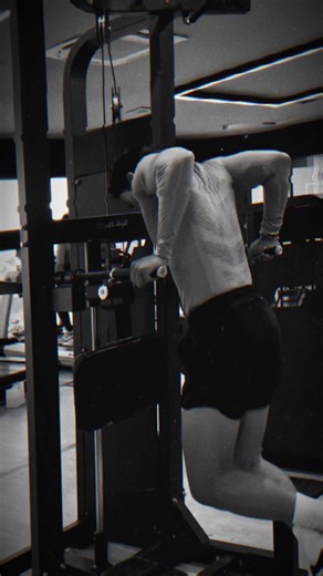 Video của chiyeuminhem (@jasb_86) với bản nhạc nhạc nền - ღHuyenn