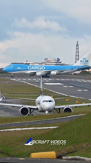 434K views · 19K reactions | KLM Cargo - Martinair Cargo Boeing 747-406ERF / PH-CKA 17 NOV 2022 #AircraftVideos #Guatemala #boeing #airport #aviation | Oscar Guillen | Facebook